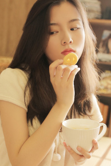 女儿男朋友是妈妈的爱豆的电视剧